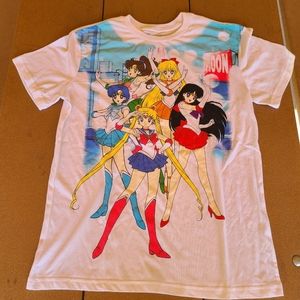 {🌜 SAILOR MOON🌛}  **NWOT** T-shirt